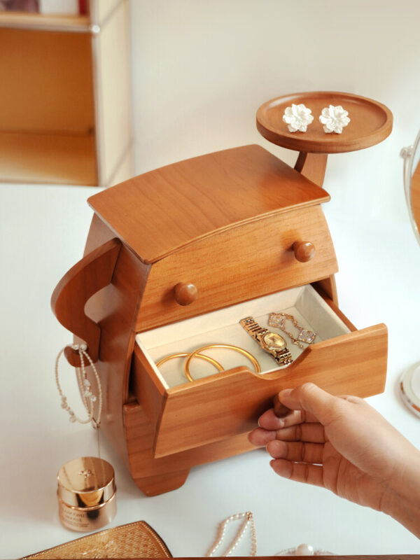 Jewelry box fat pier